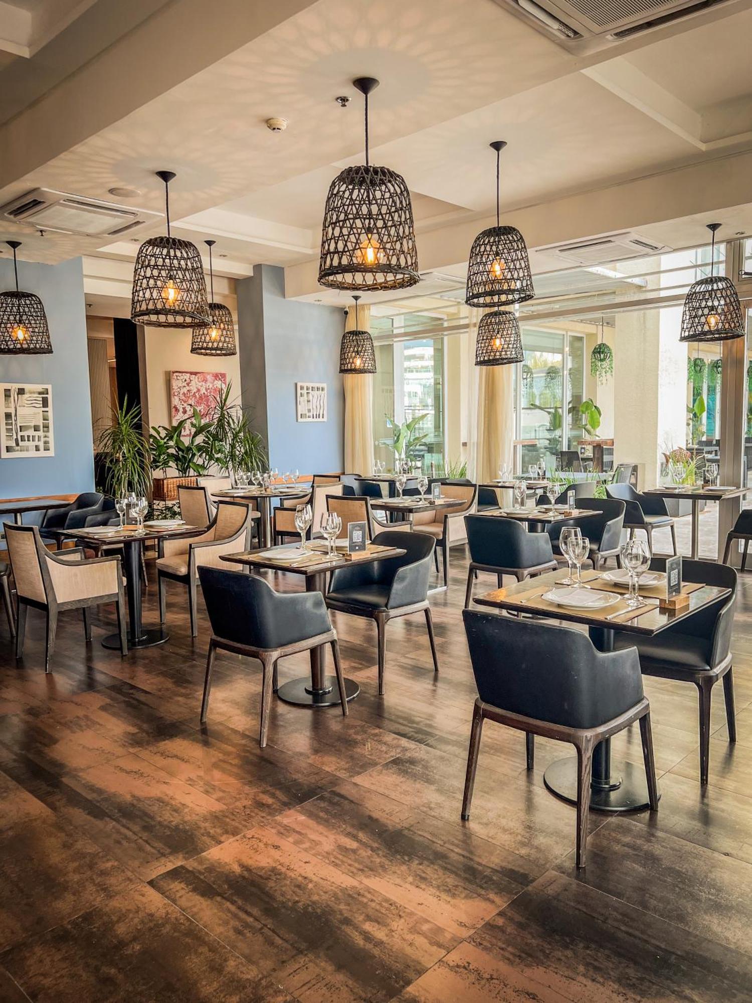 Wyndham Nordelta Tigre - Buenos Aires Ξενοδοχείο Εξωτερικό φωτογραφία The interior of the restaurant